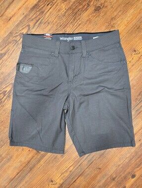 wrangler womens Riggs carpenter short 8 tuff pockets outdoor work reflective